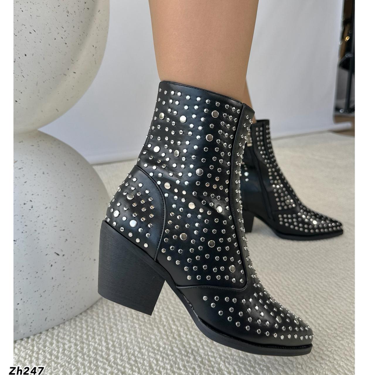 Botin texano negro apliques plateado tacon 7cm HX3131-B9509